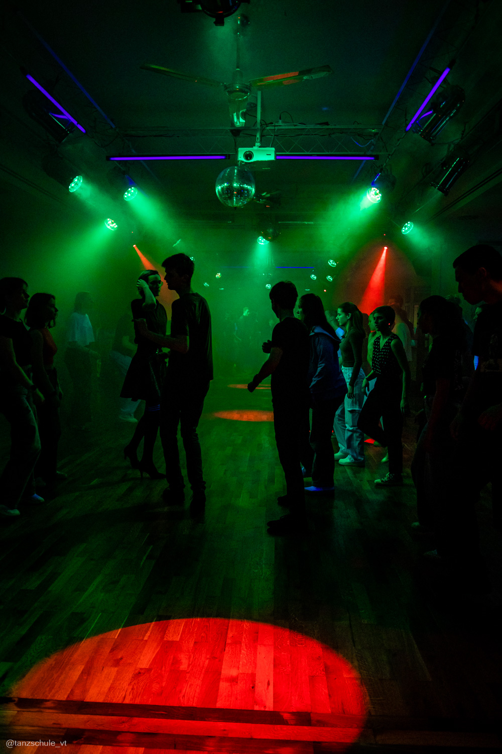 20230325 Ballcheck Tanzparty 5000